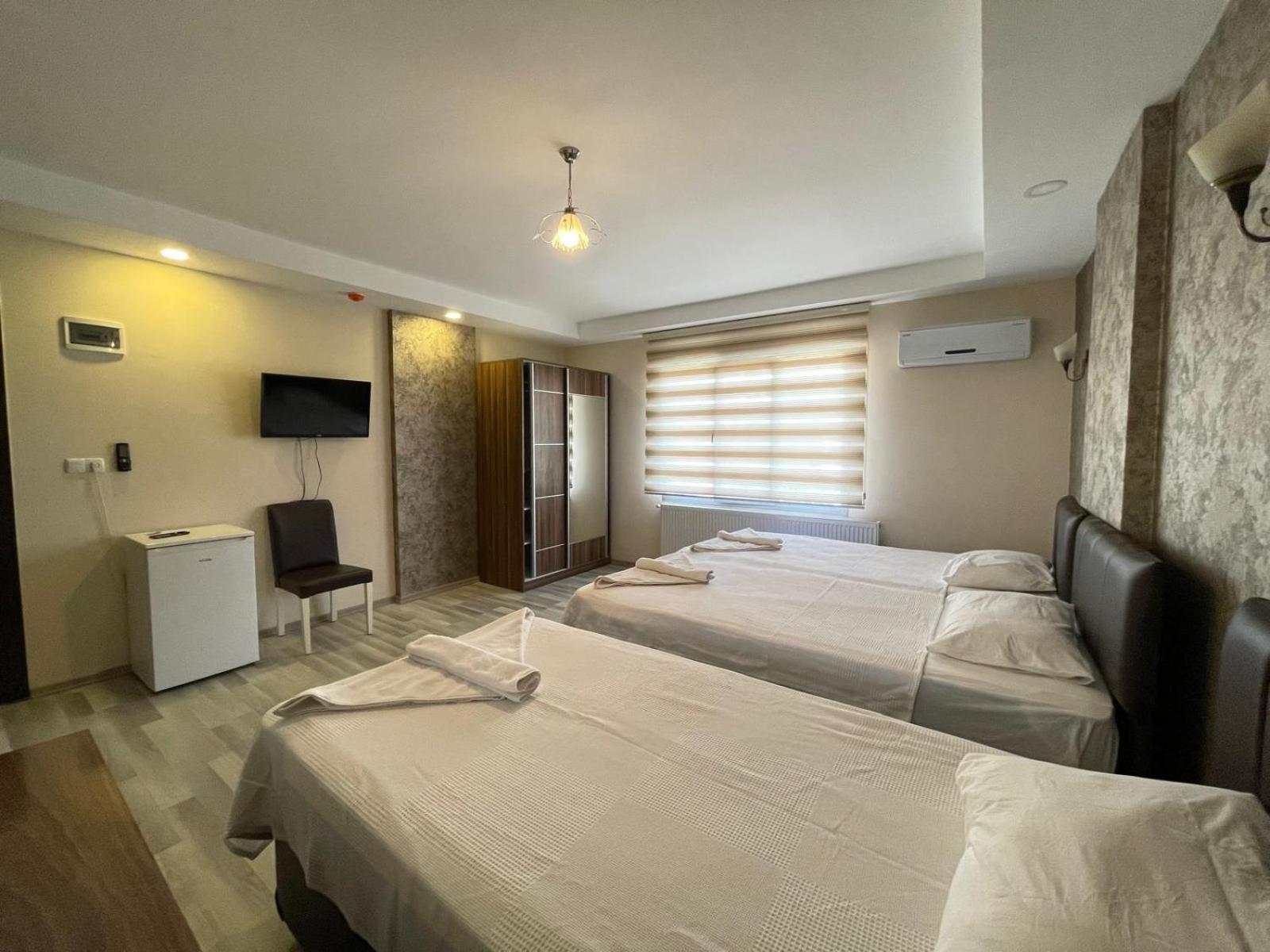 Ikarus Hotel Kuşadası Buitenkant foto