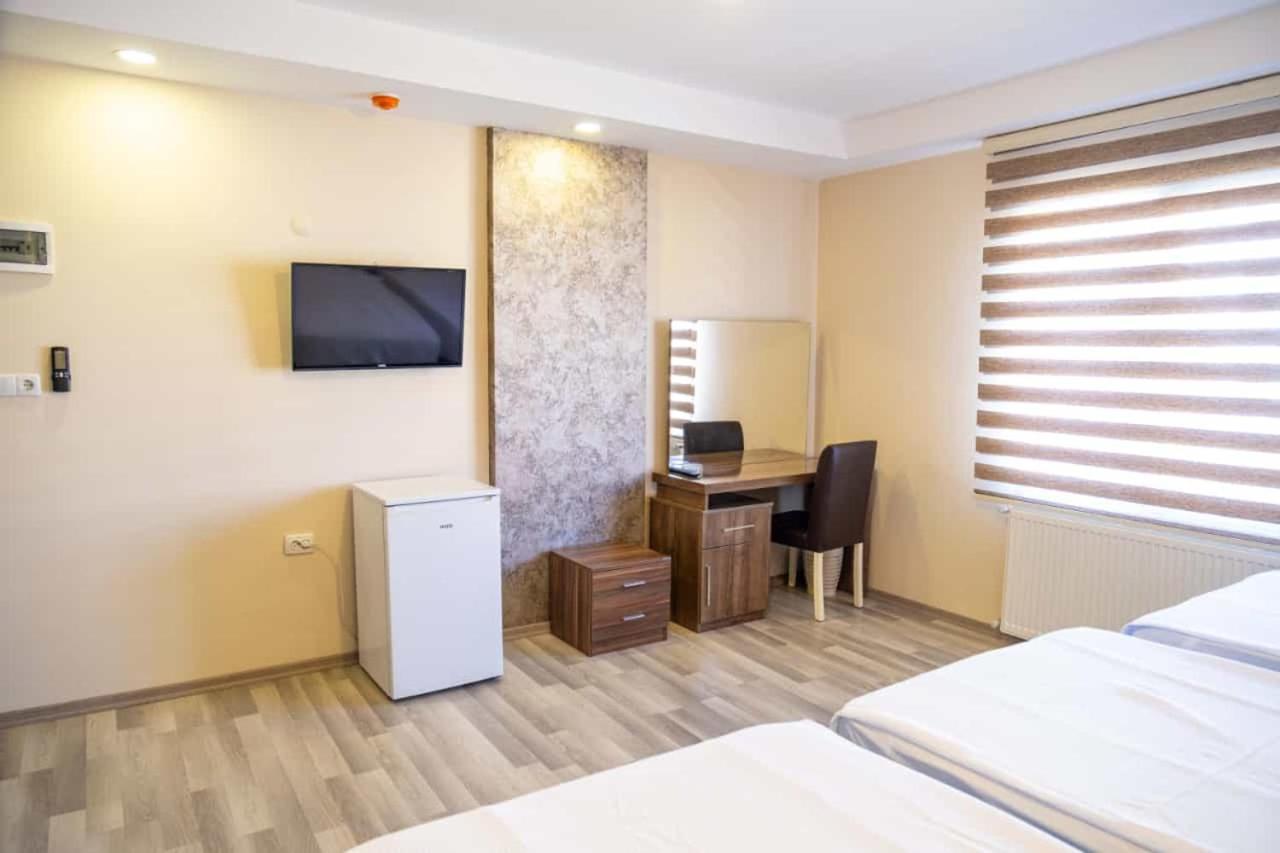 Ikarus Hotel Kuşadası Buitenkant foto