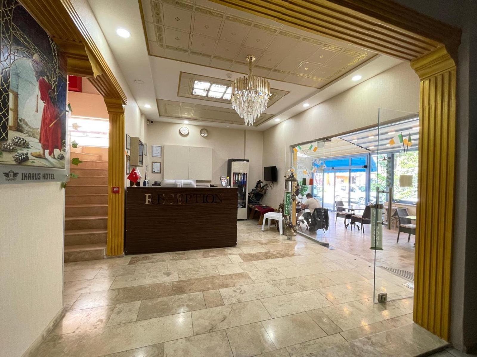 Ikarus Hotel Kuşadası Buitenkant foto