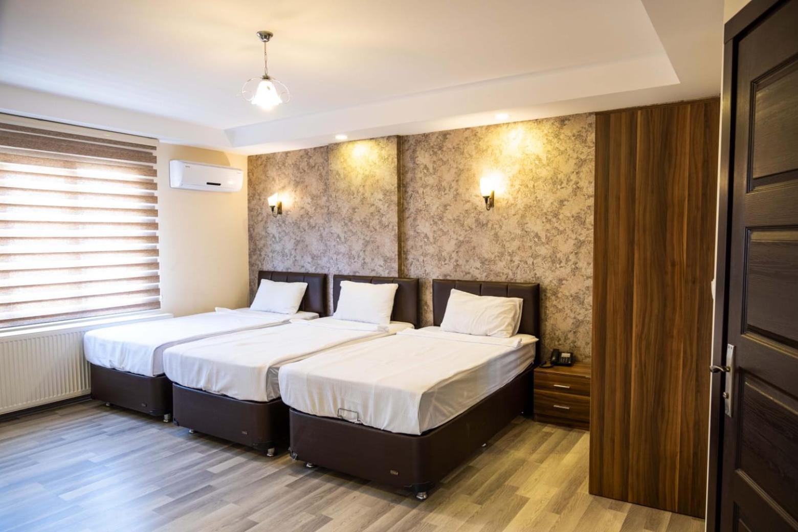 Ikarus Hotel Kuşadası Buitenkant foto